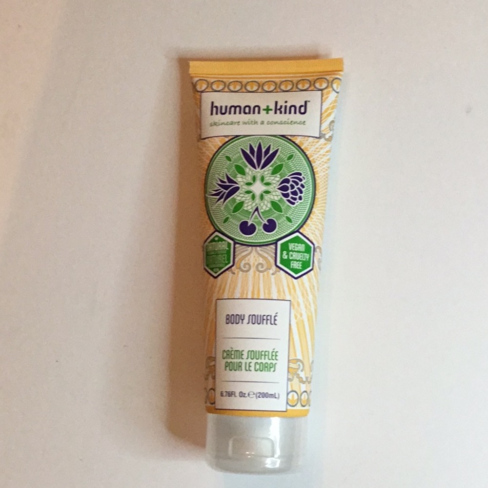 Human + kind body soufflé skin moisturizer